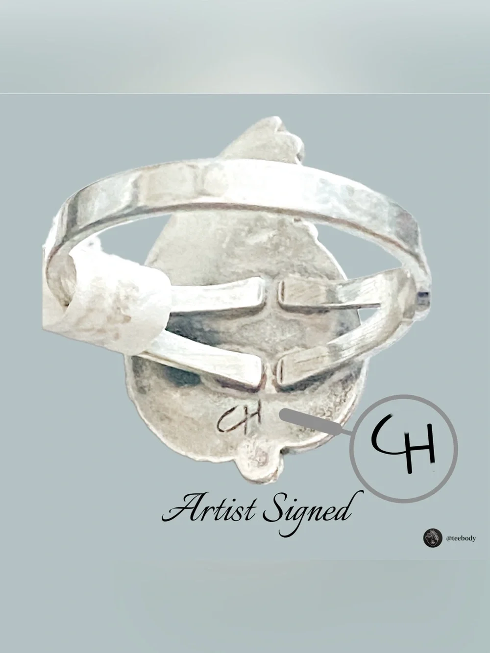 Artist signed ⭐️hallmark ring⭐️